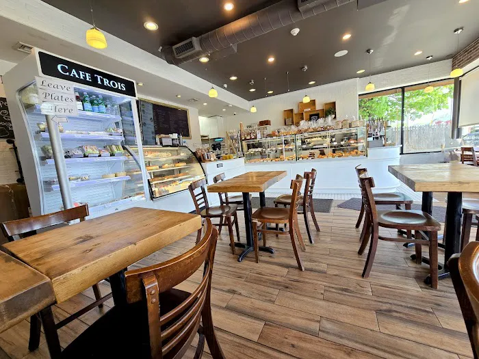 Cafe Trois Picture 5