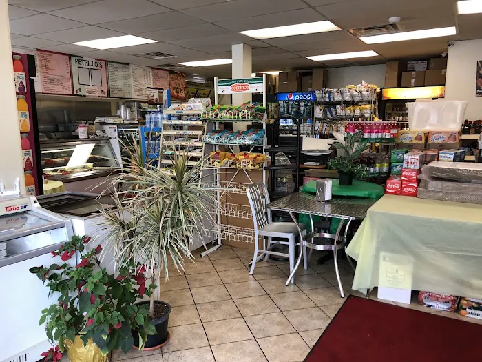 Petrillo's Deli & Pizzeria Picture 10