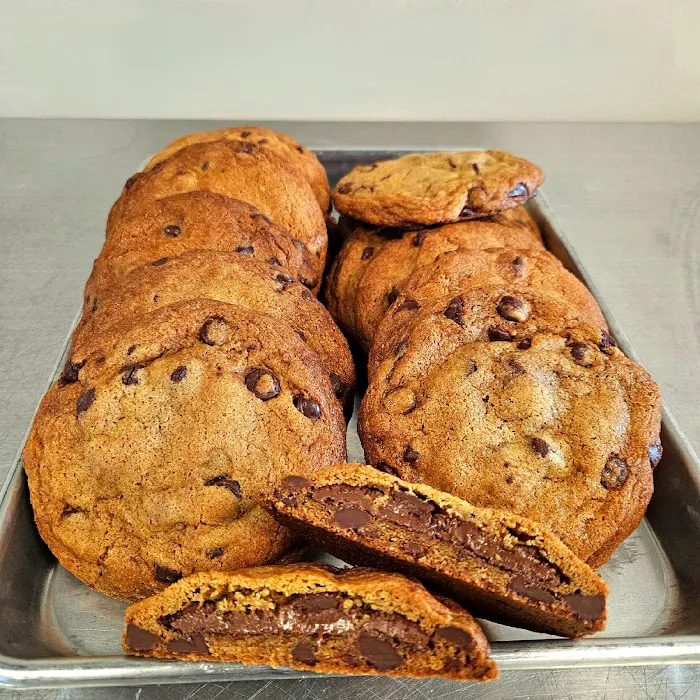 Despina's Cream Bakery Picture 9