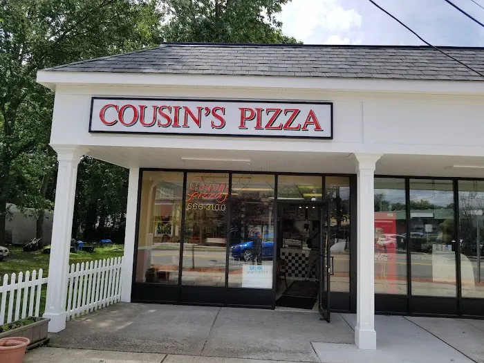 Cousin's Pizza Picture 10