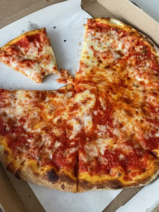 Cousin's Pizza Picture 2