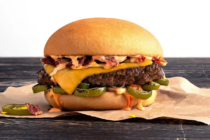 MOOYAH Burgers, Fries & Shakes Picture 8