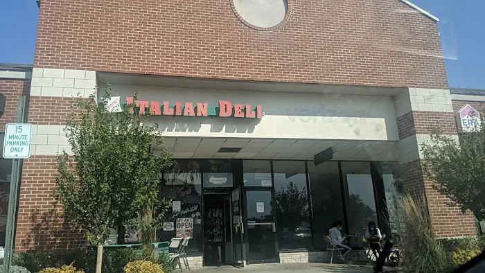Baviello Italian Deli Picture 1