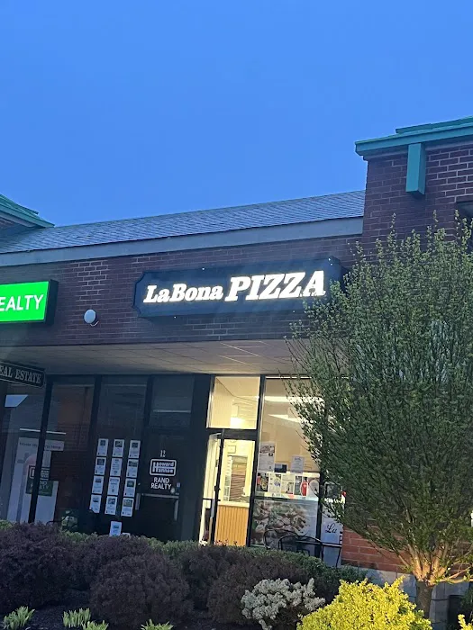 La Bona Pizza Picture 6