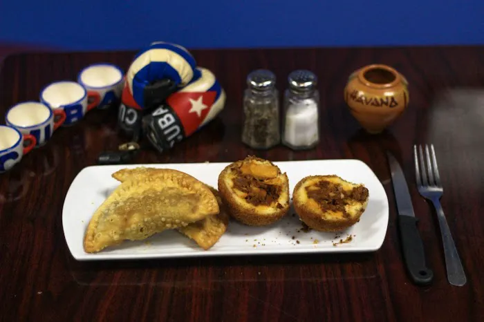 Cuban Eddie's River Vale Picture 8