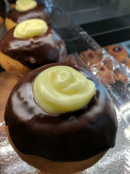 D'Ercole Donuts Picture 8