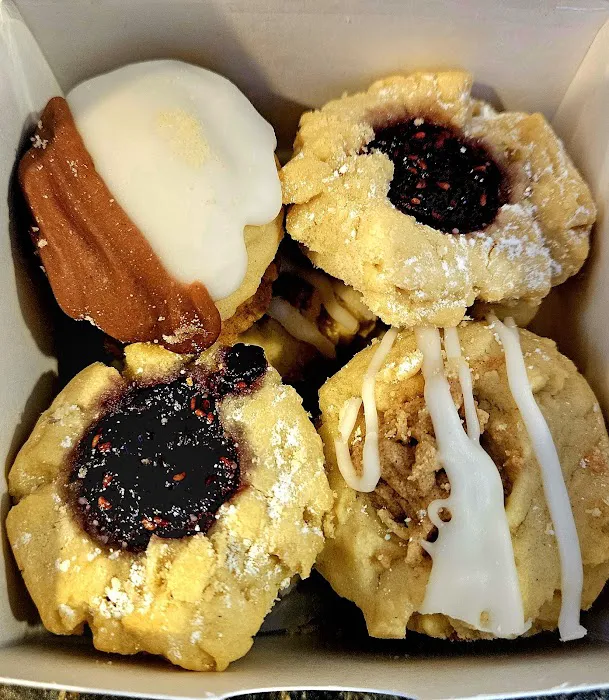 Aunt Mia's Gourmet Cookie & Gift Shoppe Picture 2