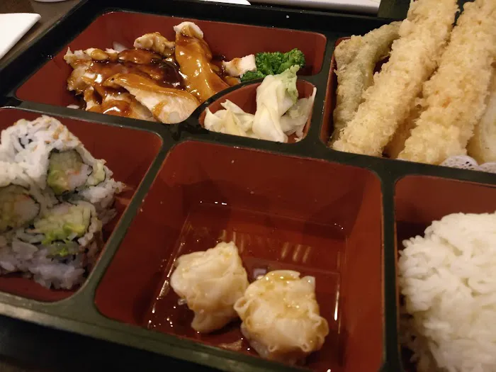 Yoma Yama Sushi Picture 4