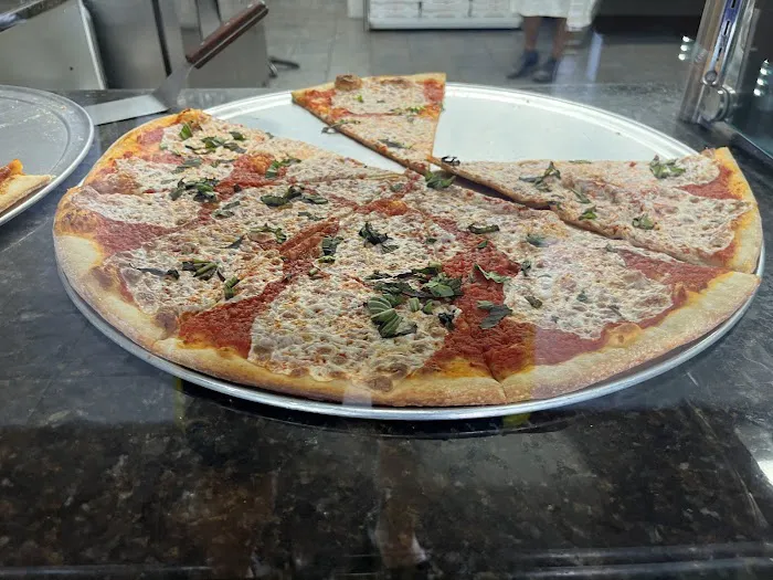 Dante’s Pizza & Restaurant Picture 1