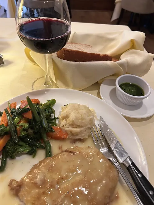 Giulio's Restaurant Picture 4