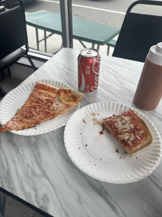 Bob's Thin Crust Pizza Picture 9
