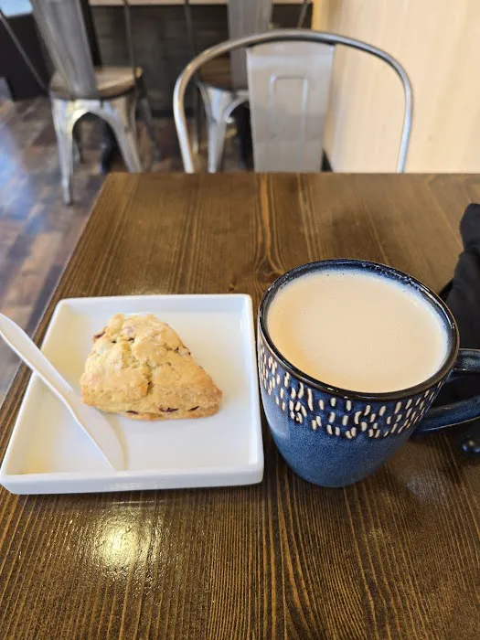 Noble Cafe Picture 9