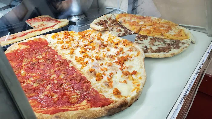 Country Bay Pizza Picture 3