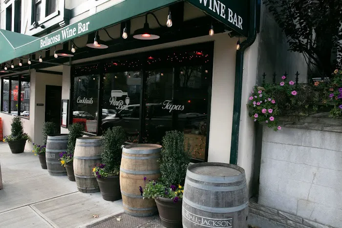 Bellacosa Wine & Tapas Bar Picture 4