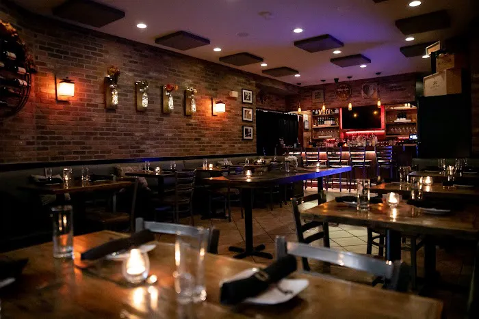 Bellacosa Wine & Tapas Bar Picture 2