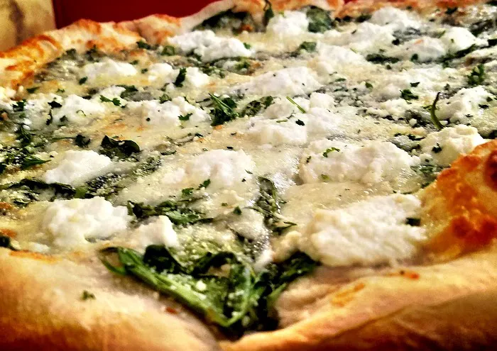 IRVINGTON PIZZA COMPANY Picture 6