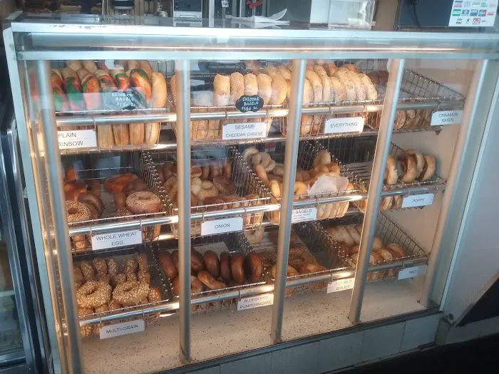 Sunshine Bagels & Doughnut Shop Picture 9