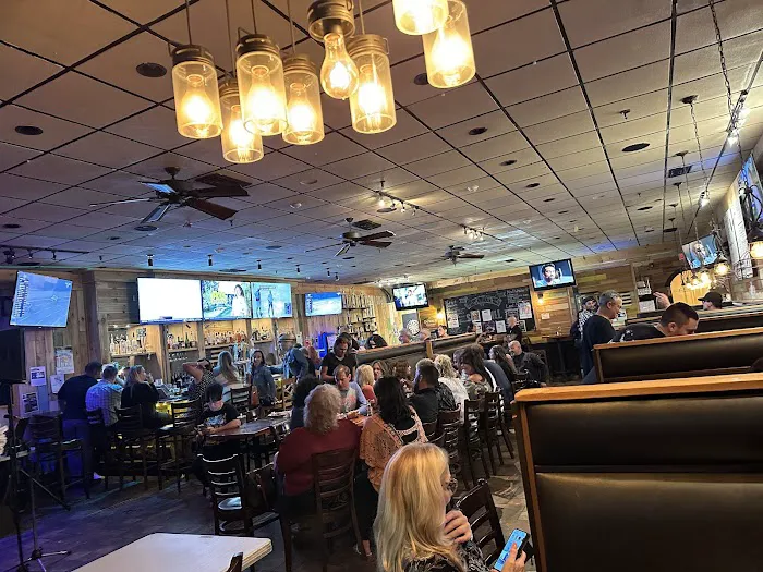 Saw Mill Tavern Picture 3