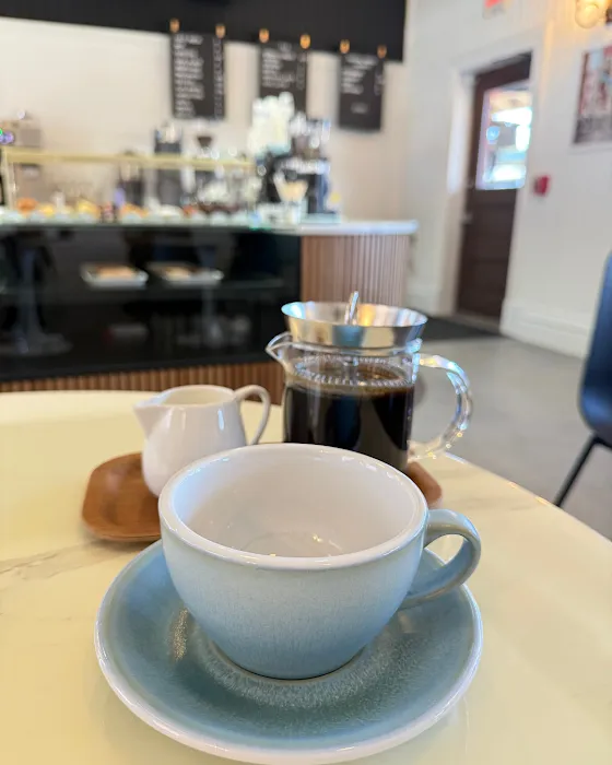 Ludy Cafe Picture 6