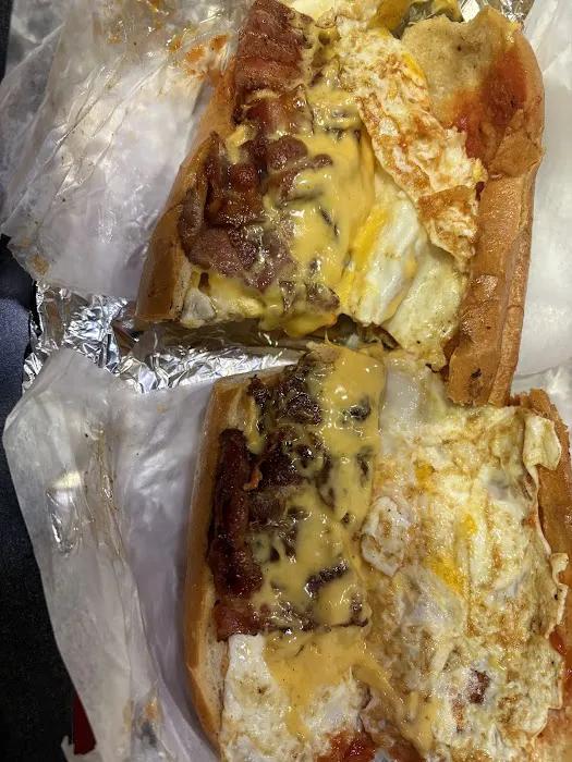 Tanglewood Delicatessen Picture 1