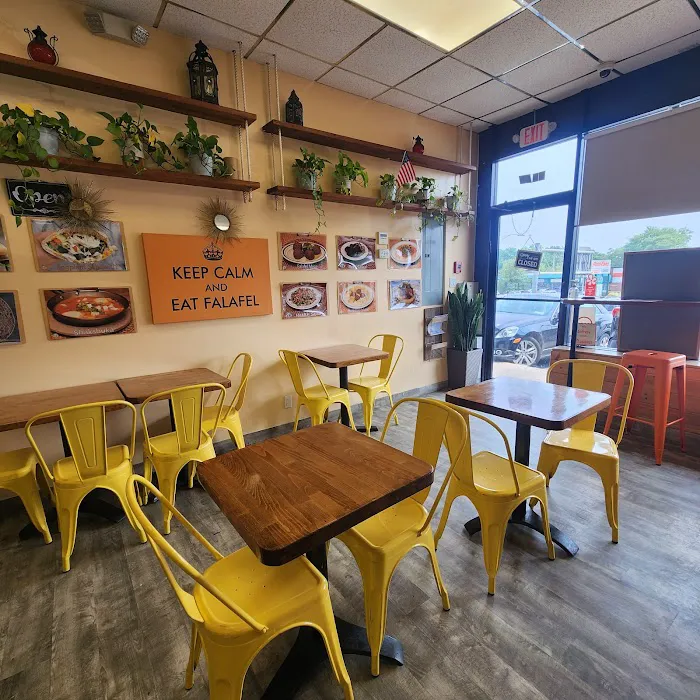 Falafel Place Picture 6