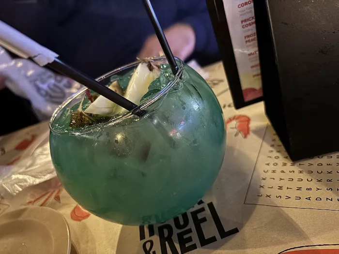 Hook & Reel Cajun Seafood & Bar Picture 2