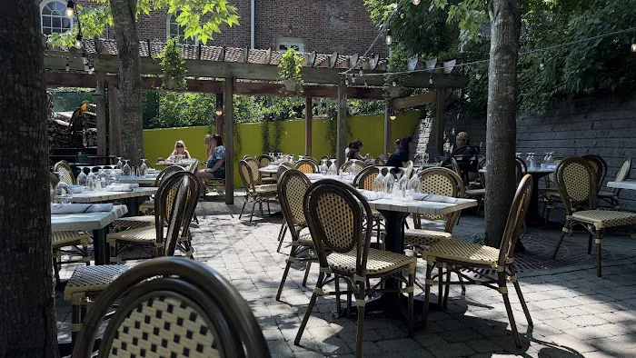 Sidewalk Bistro Picture 10