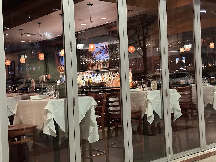 Chazz Palminteri Italian Restaurant White Plains Picture 4