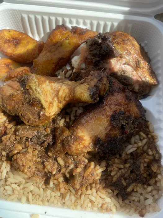 Cravin Jamaican Cuisine White Plains Picture 1