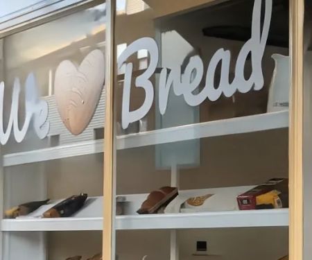 We Love Bread Cafe