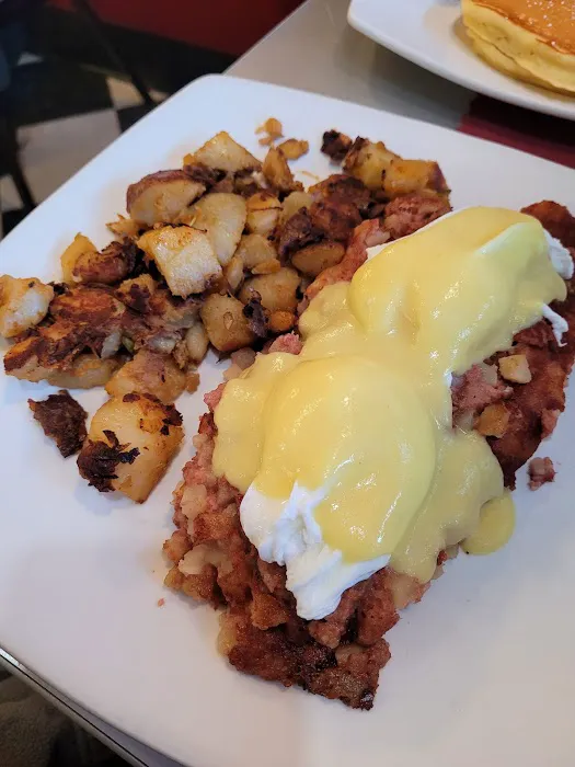 The Breakfast & Burger Club Picture 1