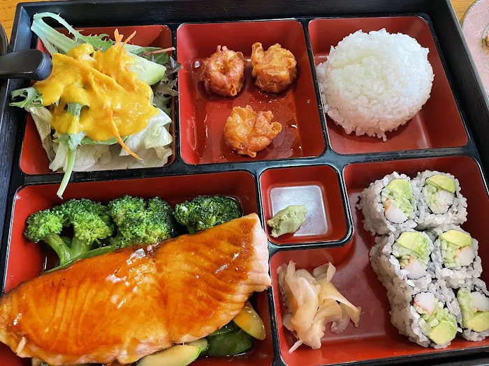 Raku Sushi Picture 7