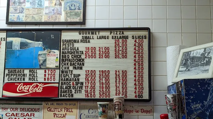 Turiello's Pizza House Picture 4