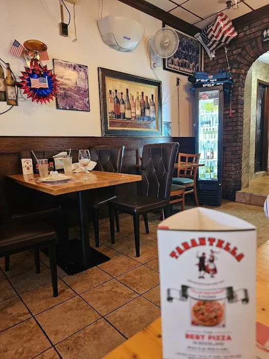 Tarantella Pizzaria Picture 6