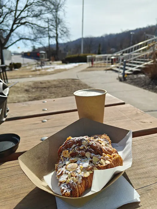 Coffee Ride Cafe Picture 2