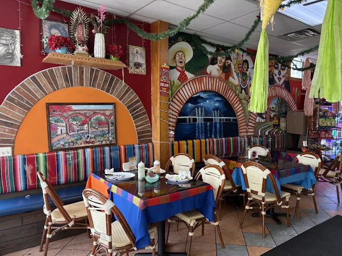 El Cuñao Deli Picture 6