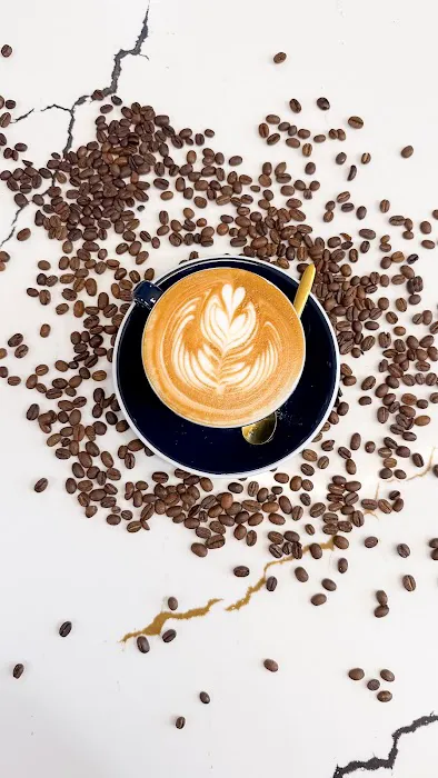 L'Insolent Coffee Picture 1