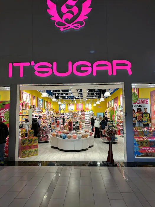 IT'SUGAR Palisades Center Picture 1