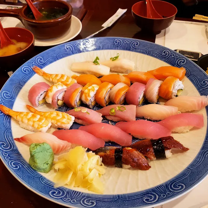 Sushi & Kimchi Picture 4