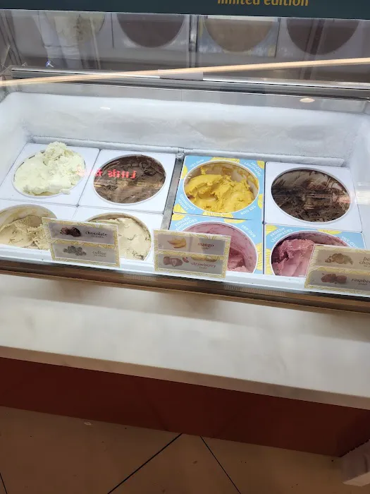 Häagen-Dazs Picture 7