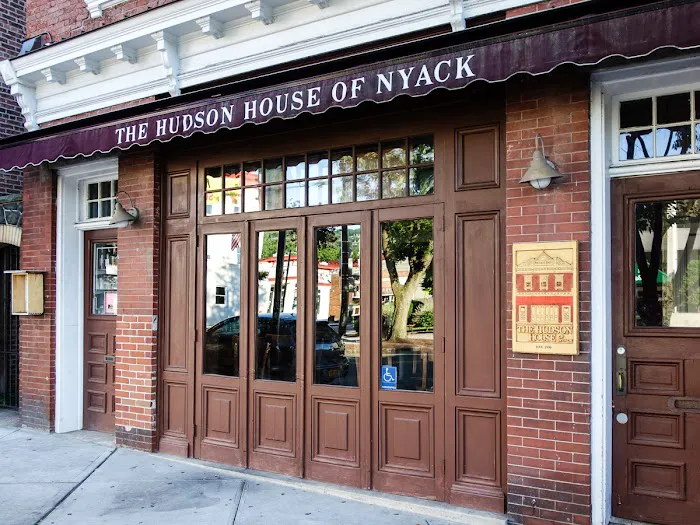 Hudson House Picture 5