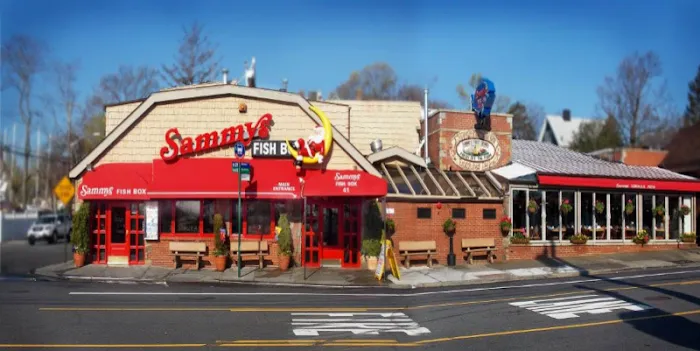 Sammy's Fish Box Picture 8