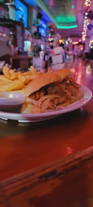 Fella's Bar & Grill Picture 5