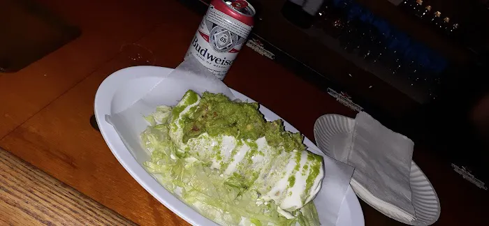 Fella's Bar & Grill Picture 9