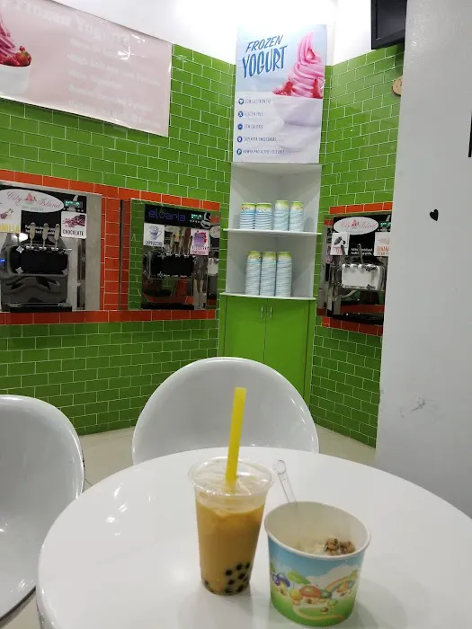 City Island Frozen Yogurt Picture 10