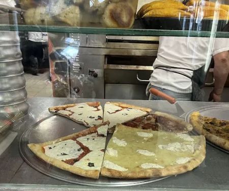 Augie's City Island Deli