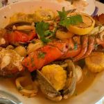 Vistamar Restaurant & Lounge