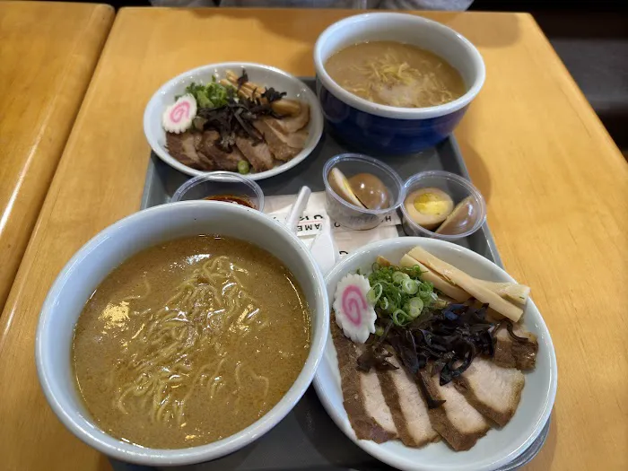 Hokkaido Ramen Santouka Picture 7