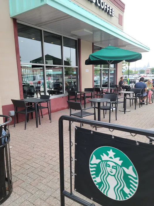 Starbucks Picture 1