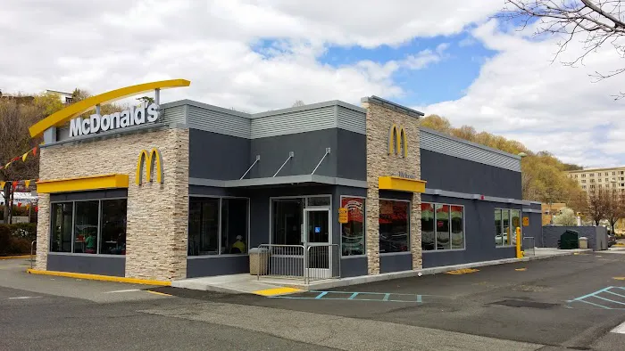 McDonald's Picture 3